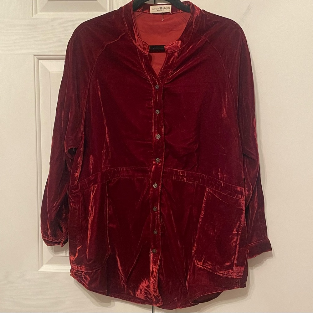 Natural Life Laid Back Velvet Button Down - Rust Size XS - Picture 3 of 9